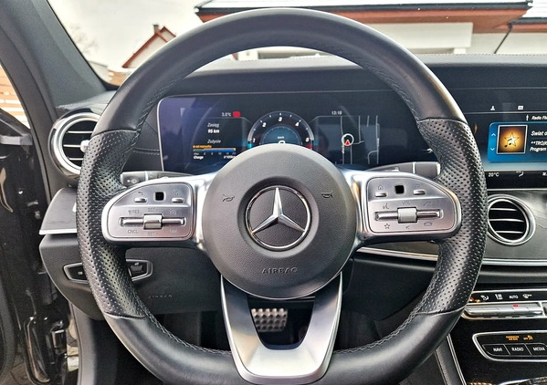 Mercedes-Benz Klasa E cena 157440 przebieg: 109935, rok produkcji 2019 z Kamienna Góra małe 436